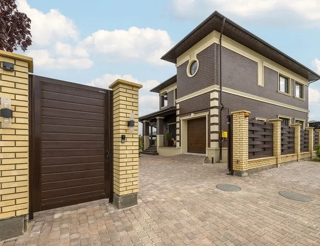 дом  в КП ДНП Люкс-Проект, 36 км от МКАД