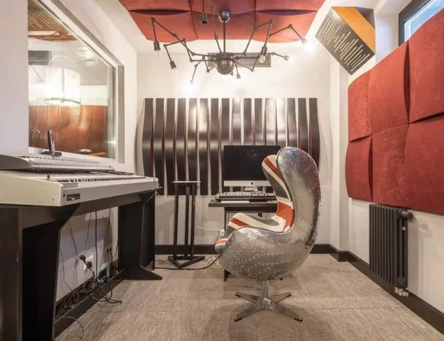 дом  в КП Никольская Слобода, 9 км от МКАД