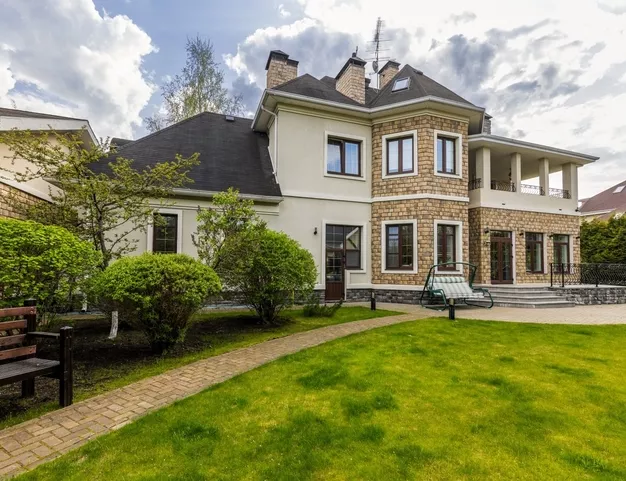 дом  в КП Княжье Озеро, 23 км от МКАД