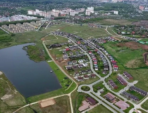 участок  в КП Павловы Озера, 14 км от МКАД