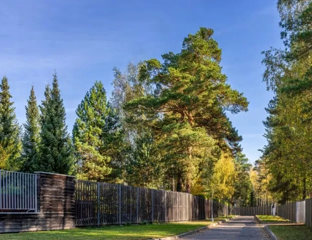 участок  в КП Никольская Слобода, 9 км от МКАД