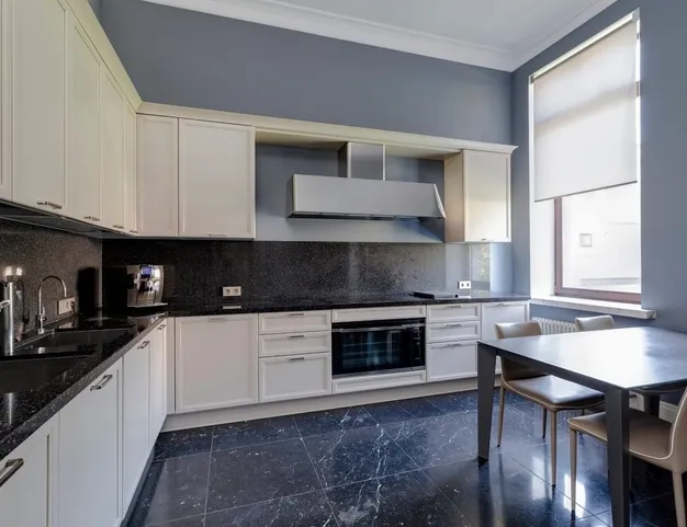 дом  в КП Стольное, 6 км от МКАД