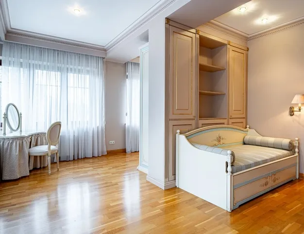 дом  в КП Раздоры, 5 км от МКАД