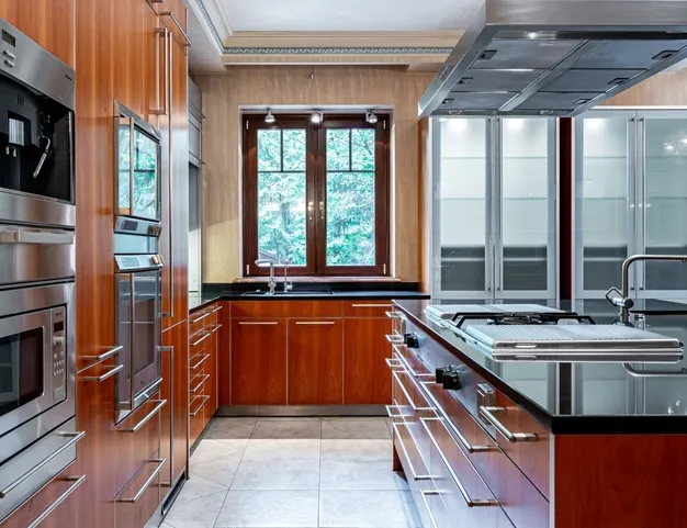 дом  в КП Раздоры, 5 км от МКАД