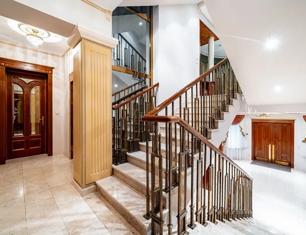 дом  в КП Раздоры, 5 км от МКАД