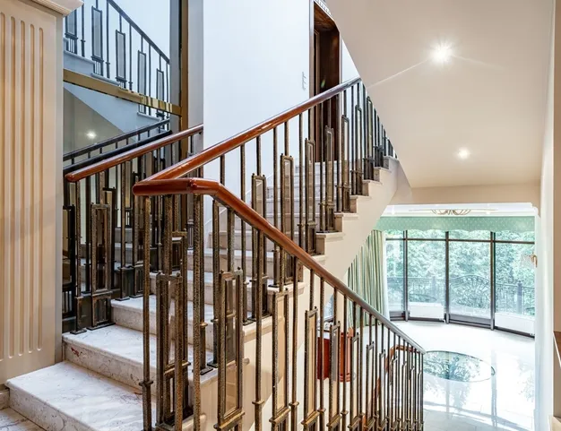 дом  в КП Раздоры, 5 км от МКАД