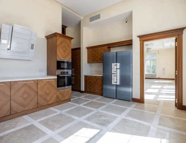 дом  в КП ПСК Барвиха, 9 км от МКАД