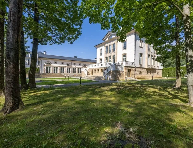 дом  в КП ПСК Барвиха, 9 км от МКАД