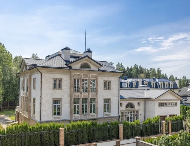 дом  в КП ПСК Барвиха, 9 км от МКАД