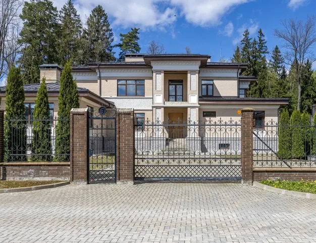 дом  в КП Семенково, 24 км от МКАД