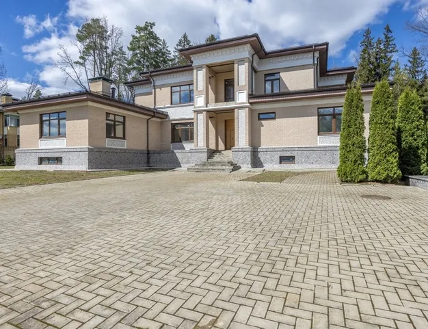 дом  в КП Семенково, 24 км от МКАД