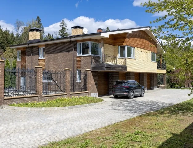 дом  в КП Семенково, 24 км от МКАД