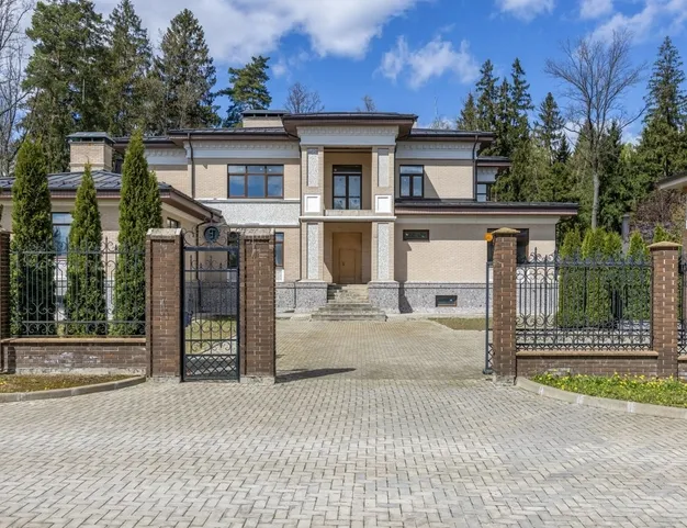 дом  в КП Семенково, 24 км от МКАД