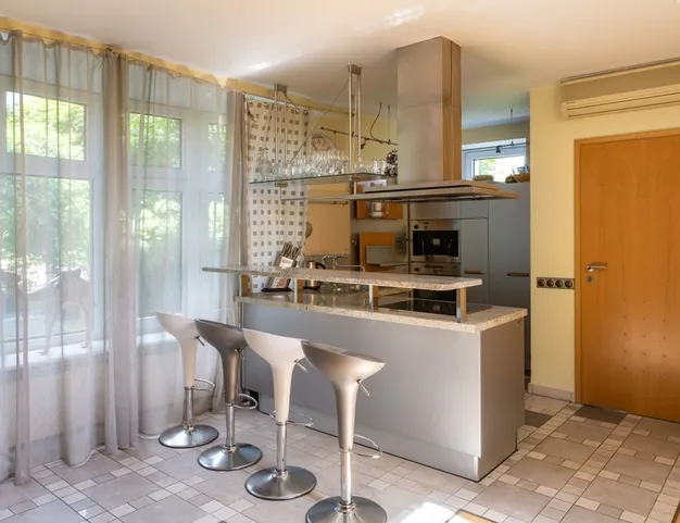 дом  в КП Ильинка, 13 км от МКАД