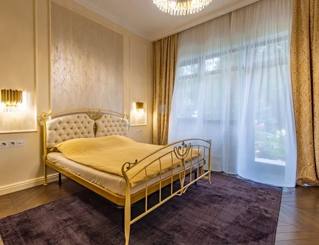 дом  в КП Изумрудный век, 16 км от МКАД