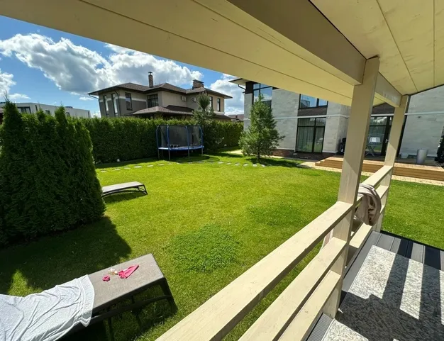 дом  в КП Новорижский, 19 км от МКАД