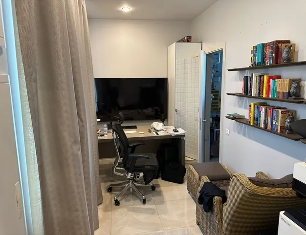 дом  в КП Новорижский, 19 км от МКАД