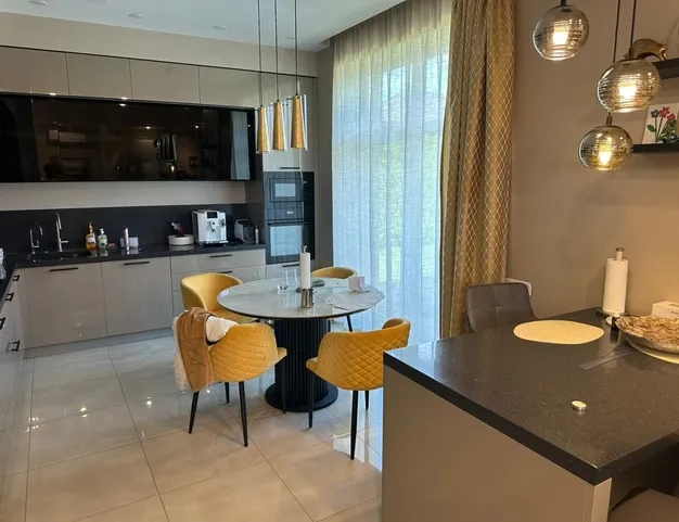 дом  в КП Новорижский, 19 км от МКАД