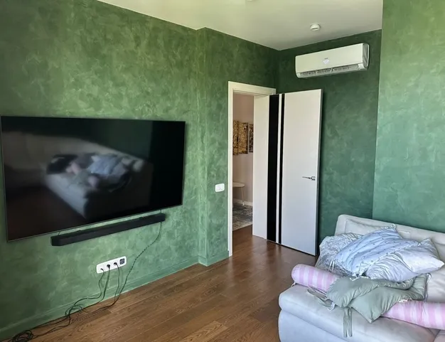 дом  в КП Новорижский, 19 км от МКАД