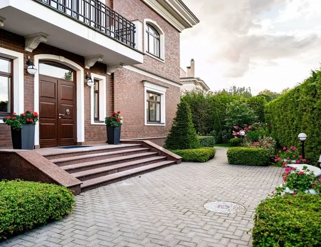 дом  в КП Стольное, 6 км от МКАД