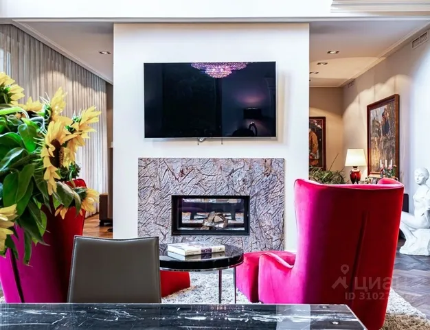 дом  в КП Стольное, 6 км от МКАД