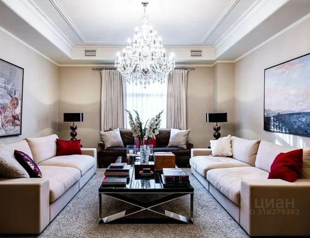 дом  в КП Стольное, 6 км от МКАД