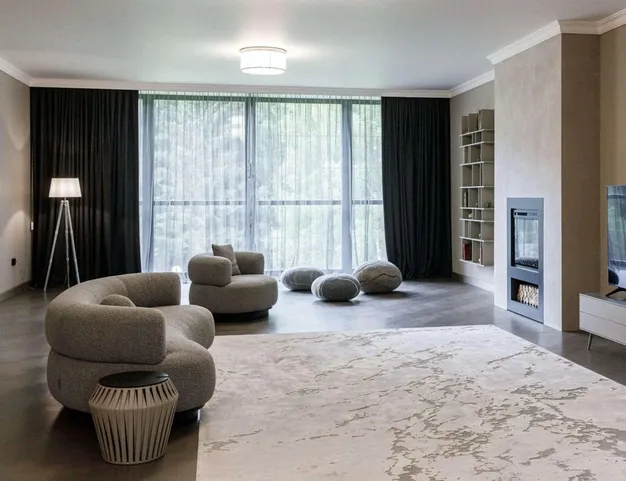 дом  в КП Резиденции Бенилюкс, 19 км от МКАД