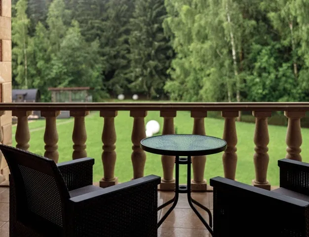 дом  в КП Резиденции Бенилюкс, 19 км от МКАД