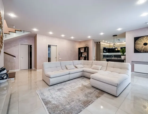 дом  в КП Новорижский, 19 км от МКАД