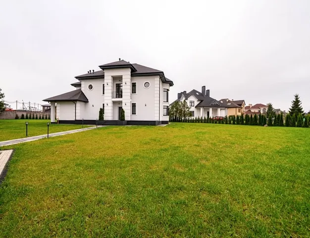дом  в КП Крона, 27 км от МКАД