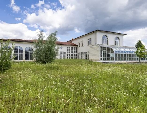 дом  в КП Миллениум Парк, 19 км от МКАД