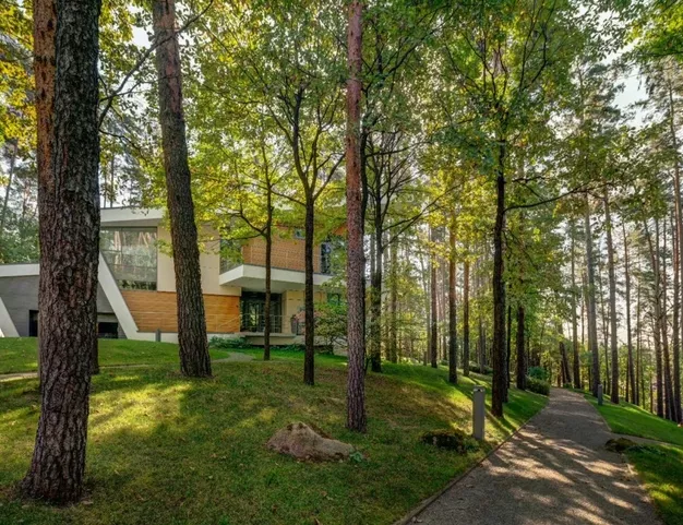 дом  в КП Горки-6, 8 км от МКАД