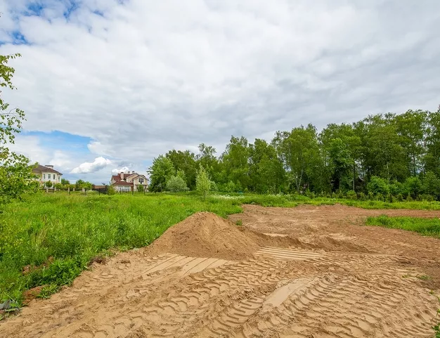 участок  в КП Монтевиль, 23 км от МКАД