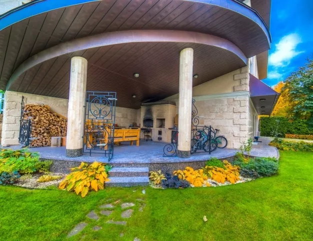 дом  в КП Резиденции Бенилюкс, 19 км от МКАД