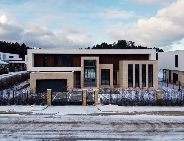 дом  в КП Ренессанс Парк, 19 км от МКАД