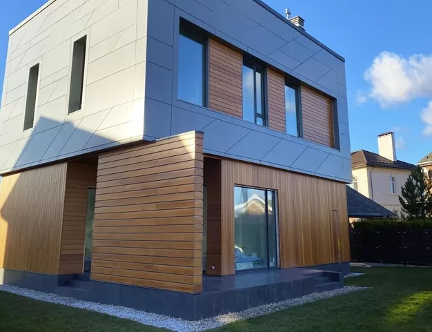 дом  в КП Новорижский, 19 км от МКАД