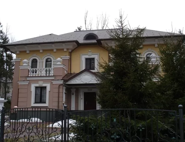 дом  в КП Николино, 23 км от МКАД