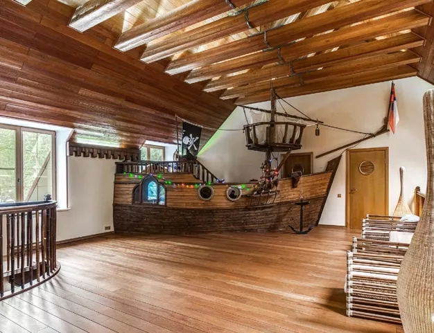 дом  в КП Зеленая Роща-1, 35 км от МКАД