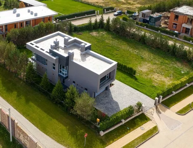 дом  в КП Миллениум Парк, 19 км от МКАД