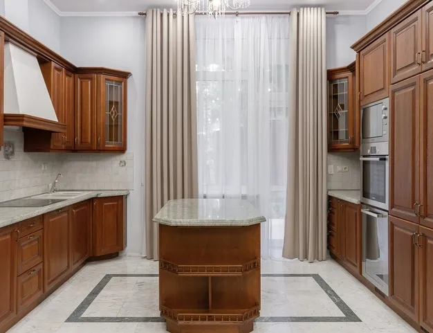 дом  в КП ДСК Лес, 6 км от МКАД