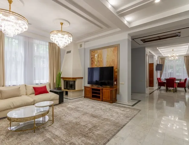 дом  в КП ДСК Лес, 6 км от МКАД