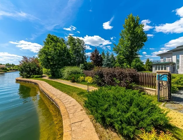 дом  в КП Миллениум Парк, 19 км от МКАД