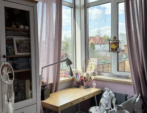 дом  в КП Александровка, 13 км от МКАД