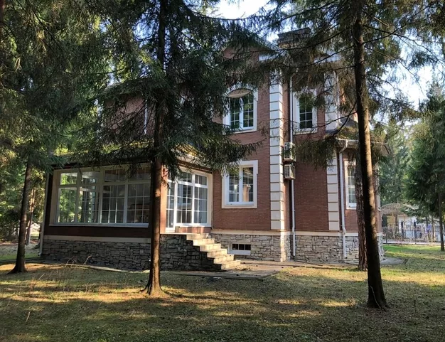 дом  в КП Шервуд, 20 км от МКАД