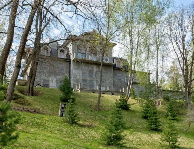 дом  в КП Новобузаево, 19 км от МКАД
