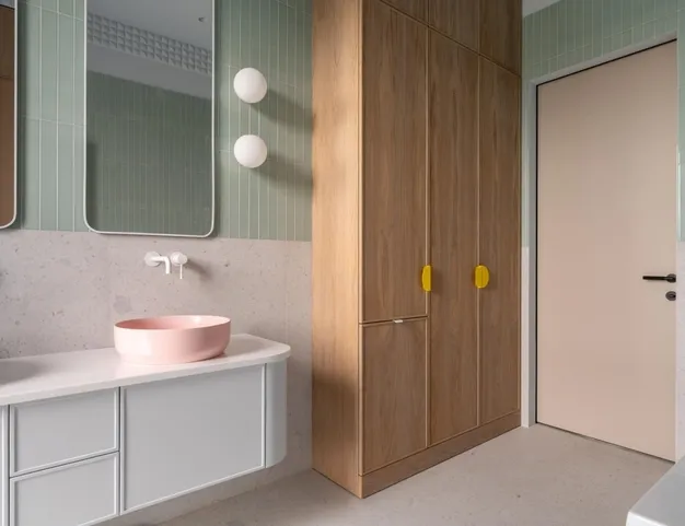 дом  в КП Корнер Лапино, 20 км от МКАД