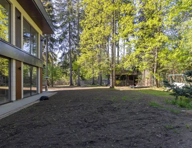 дом  в КП Николино, 23 км от МКАД