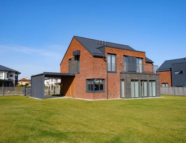 дом  в КП Новорижский, 19 км от МКАД