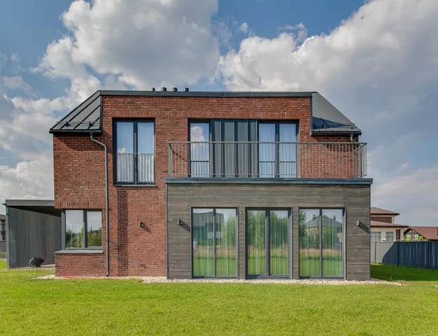 дом  в КП Новорижский, 19 км от МКАД