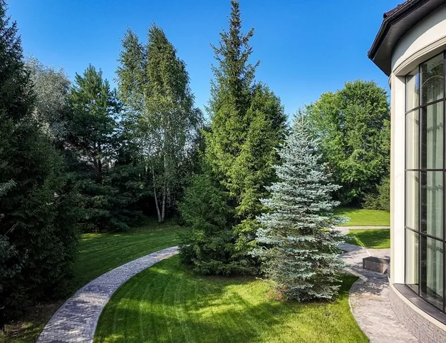 дом  в КП Монтевиль, 23 км от МКАД